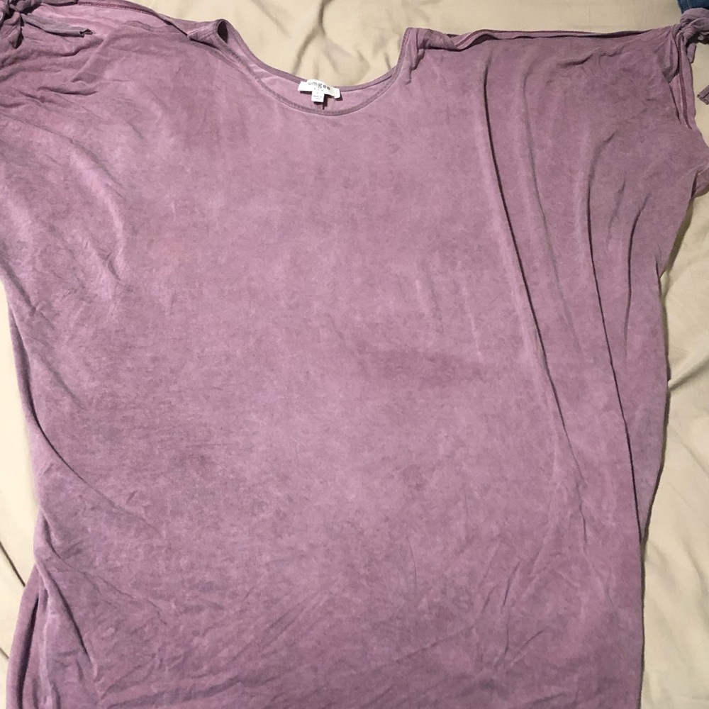 Umgee brand dressy T-shirt